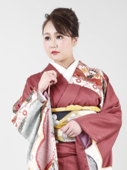 美里宣材 バストアップ.JPG